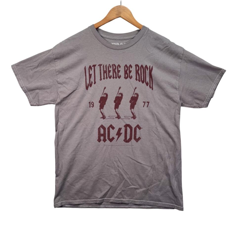 ACDC Let There Be Rock T Shirt Britain 1977 Rare Classic Gray Tee Men’s sz M
